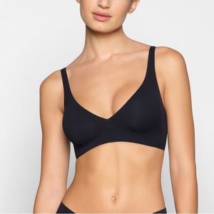 Naked Plunge Bra S-DD Black